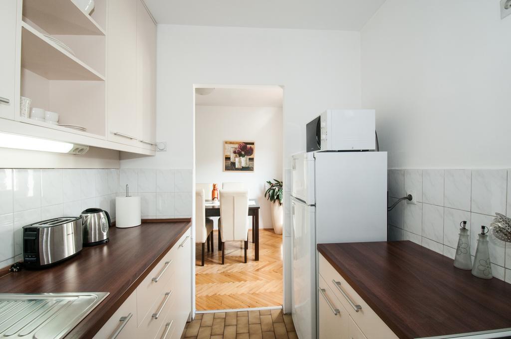 Sensitive Apartment Belgrád Kültér fotó