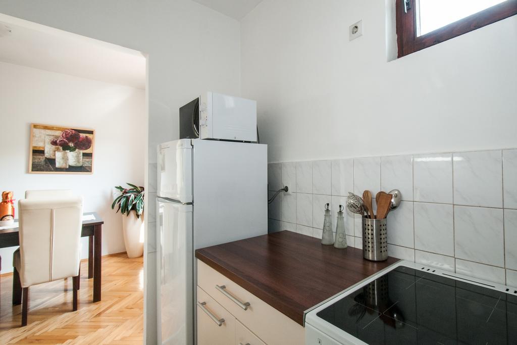 Sensitive Apartment Belgrád Kültér fotó